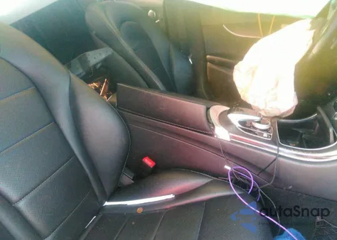 2016 Mercedes-Benz C 300 Luxury/Sport из США, поврежденный, VIN 55SWF4JB1GU166442